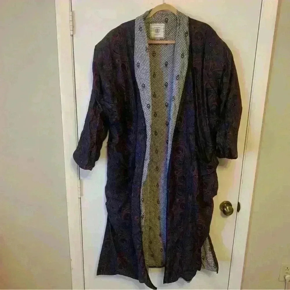 Vintage Number One London Robe (No belt included) OSFM